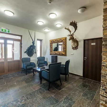 招待所 Florianov Dvor *