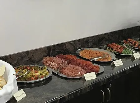 招待所 Florianov Dvor *